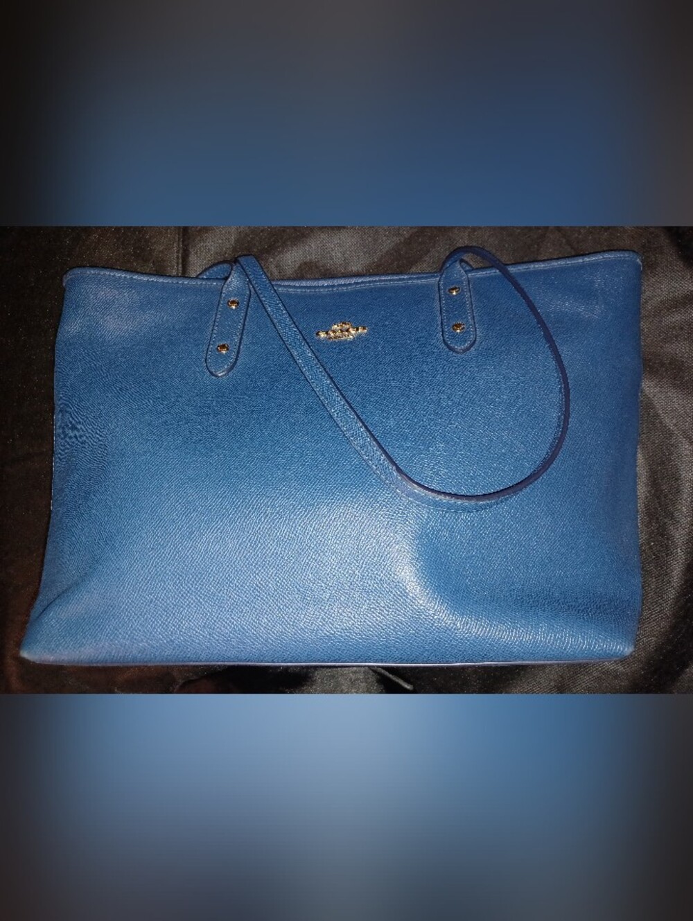 Blue Coach City Tote Handbagg With Goldtone Accents